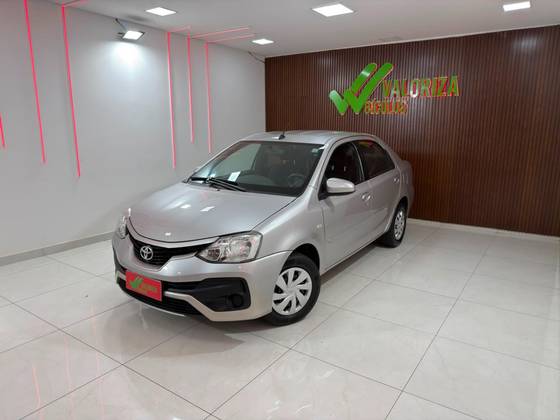 TOYOTA ETIOS 1.5 XS SEDAN 16V FLEX 4P MANUAL TOYOTA ETIOS 1.5 XS SEDAN 16V FLEX 4P MANUAL